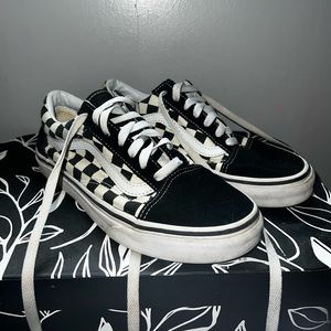 checkered vans